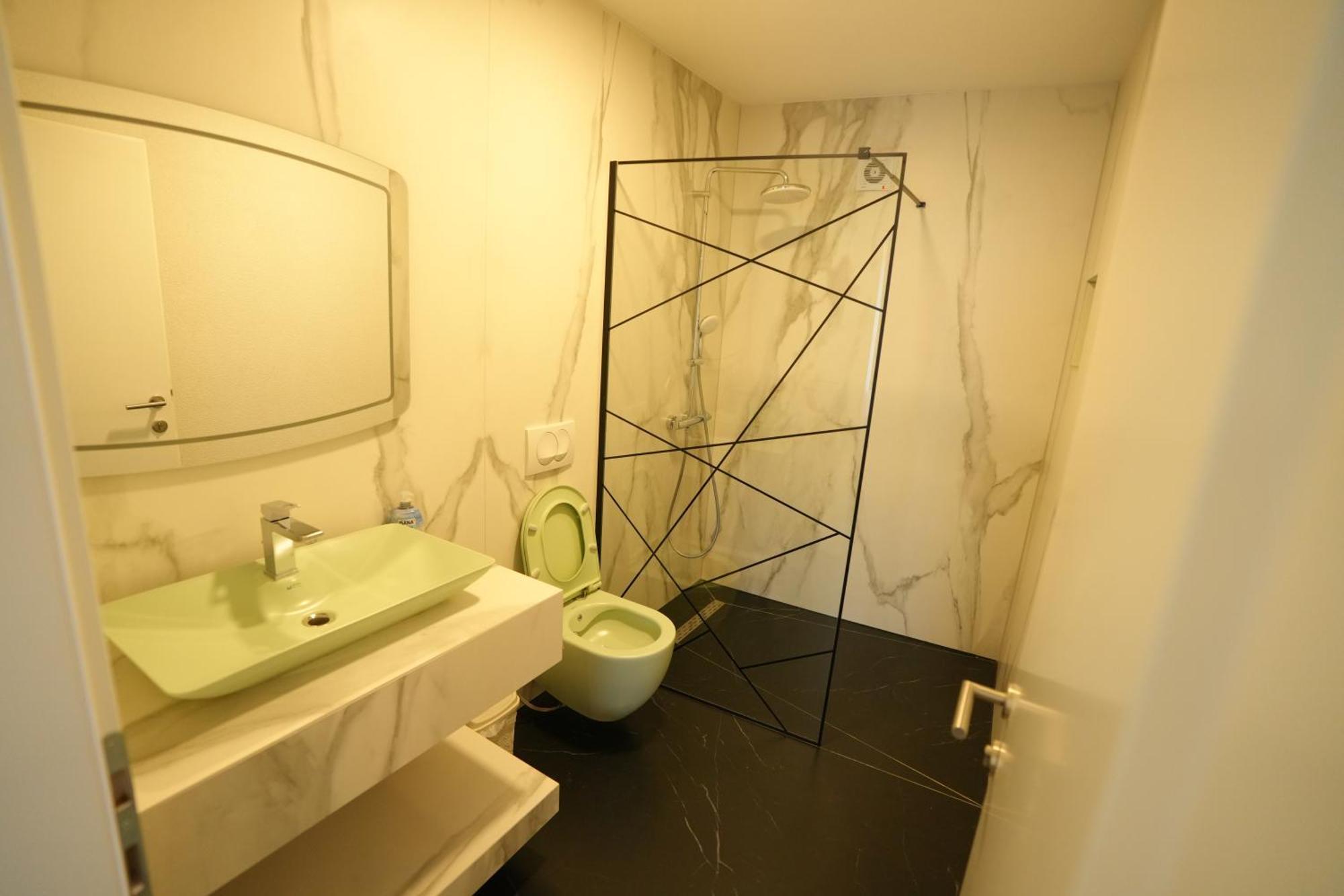 Biond Hotel 프리즈렌 외부 사진
